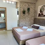 Hotel de apartamente My 4*