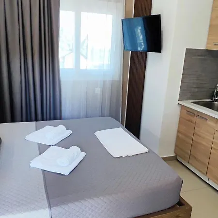 My Aparthotel *